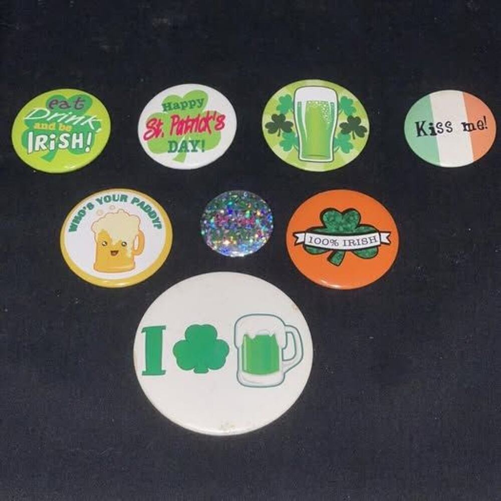 Vintage Lot 1 80's / 90's Funny Pin-Back Buttons Pins Irish St Patrick's Day
